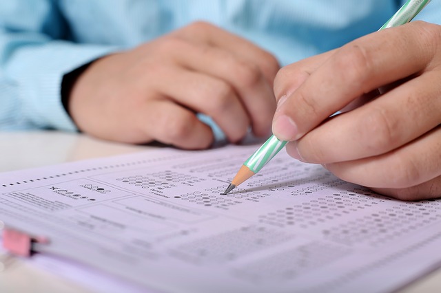 how to apply for a job overseas