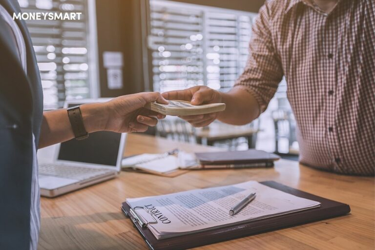 Where Should I Borrow Money: Banks or Moneylenders?