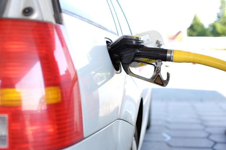 6 Best Credit Cards for Fuel Rebates and Auto Services in the Philippines