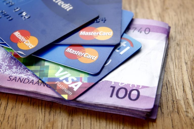 3 Things to Watch Out When Choosing a Cash Back Credit Card